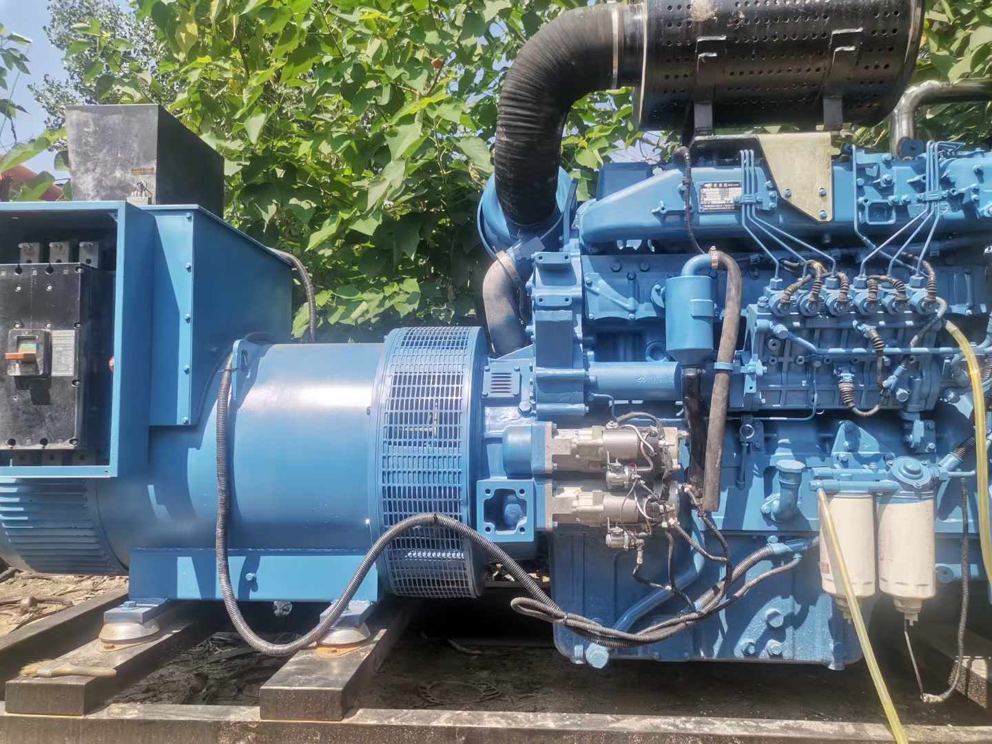 惠来详细说明降低 800kW 柴油发电机输出电流波动的方法